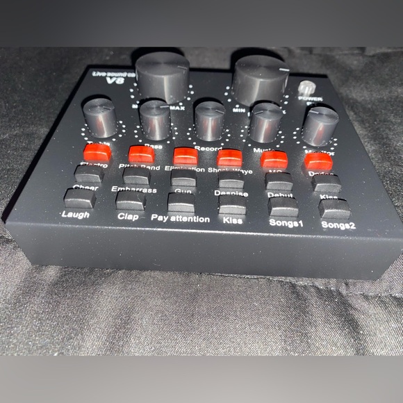 🎶 Professional V8 External Music Sound Card 🎶 - Picture 11 of 16